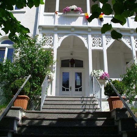 Apartments Haus Eintracht Sellin Kültér fotó
